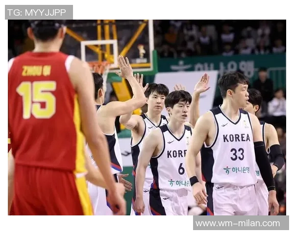 世预赛男篮激战正酣韩国与中国第三节精彩对决回顾